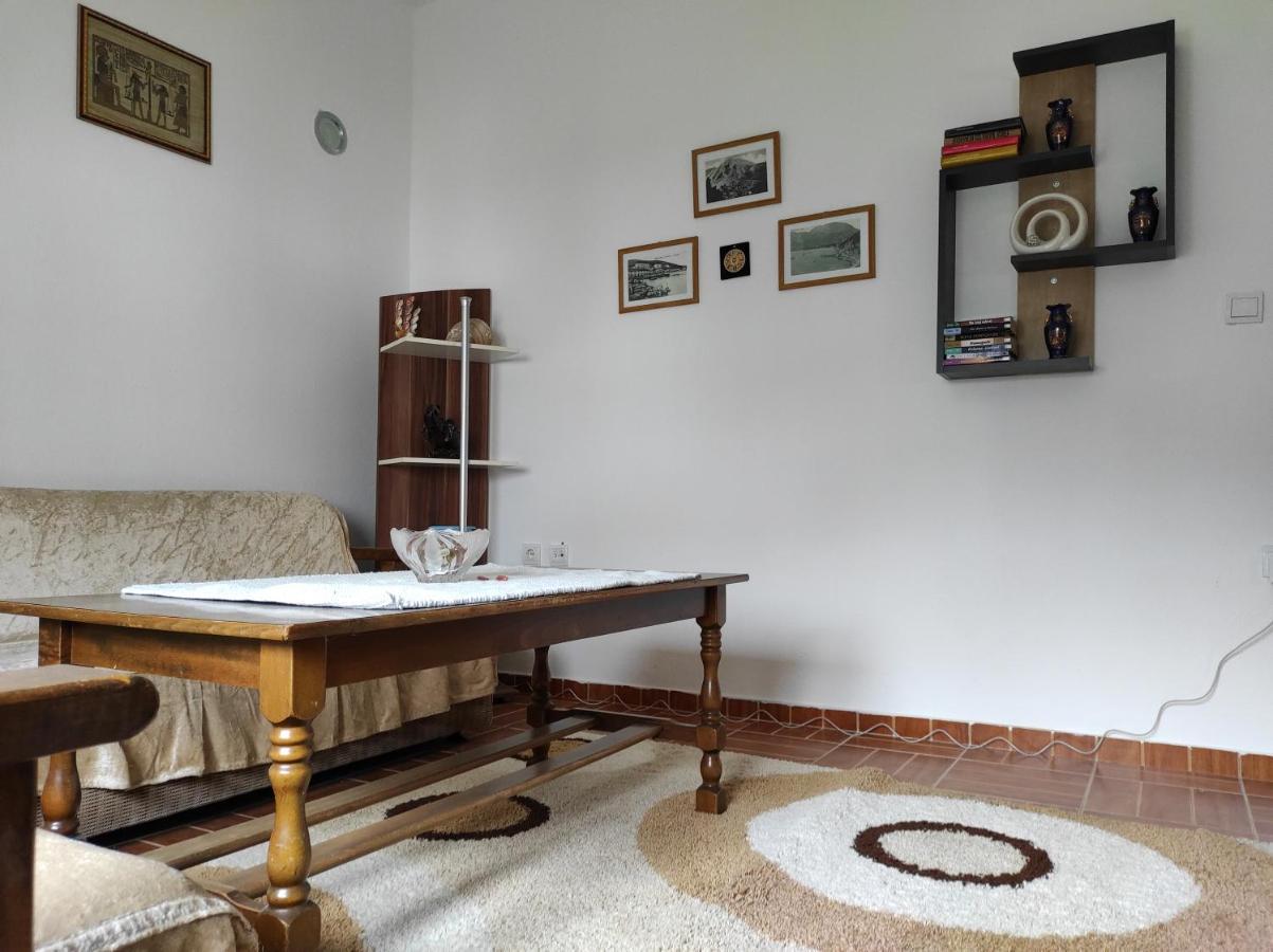 Boki Family Home De Lux Бар Экстерьер фото